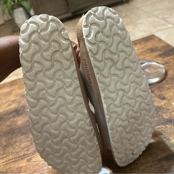 Birkenstock Arizona Taupe Suede Leather Men 6 Women 8 Sandals Slides Comfy - Picture 8 of 9